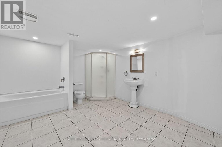 28916928/1000-adley-road-n/carson-grove/ottawa/ontario/K1J8B9_31