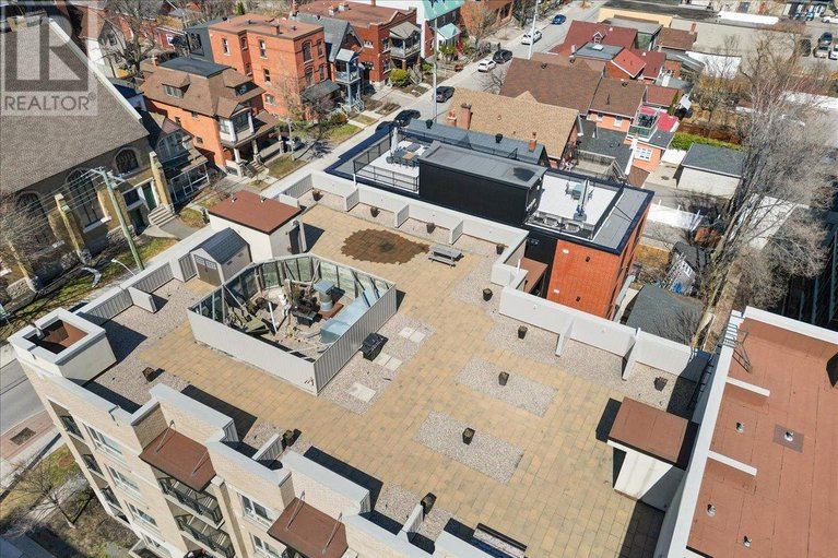 29628148/121-429-kent-street/ottawa-centre/ottawa/ontario/K2P1B5_35