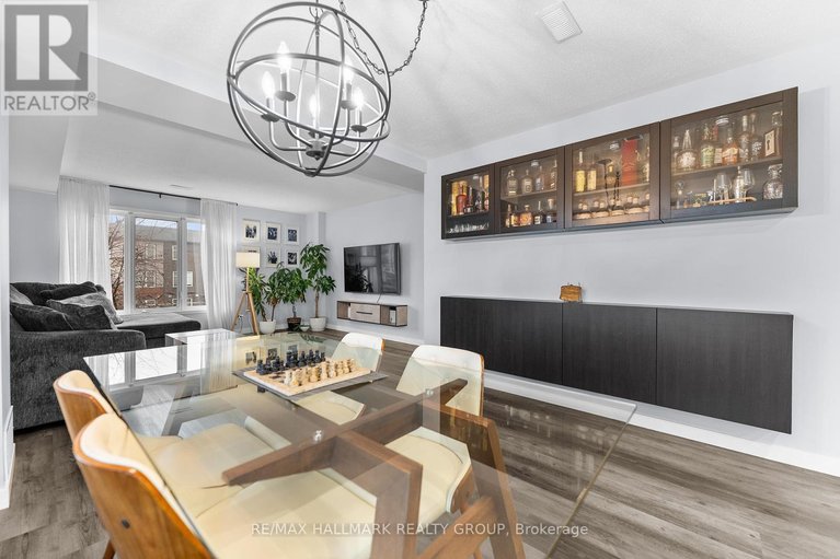 29622541/12-lakepointe-drive/avalon-east/ottawa/ontario/K4A5E3_20