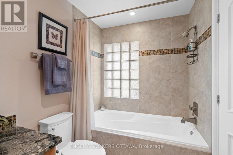 28485285/24-doris-avenue/blossom-parkkemp-parkfindlay-creek/ottawa/ontario/K1T3W8_30