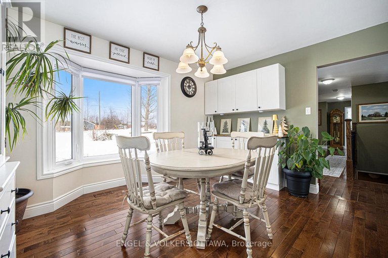 27983809/741-drummond-con-12c-road/drummond-n-elmsley-drummond-twp/drummondnorth-elmsley/ontario/K7C3P1_8