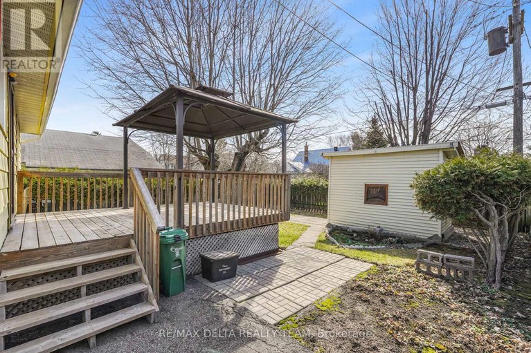 29645620/1242-vancouver-avenue/ellwood/ottawa/ontario/K1V6V3_22