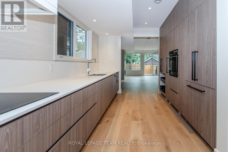 29127394/b-13-fifth-avenue/glebe/ottawa/ontario/K1S2M2_9