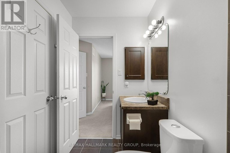 29051852/146-70-edenvale-drive/beaverbrook/ottawa/ontario/K2K3N6_23