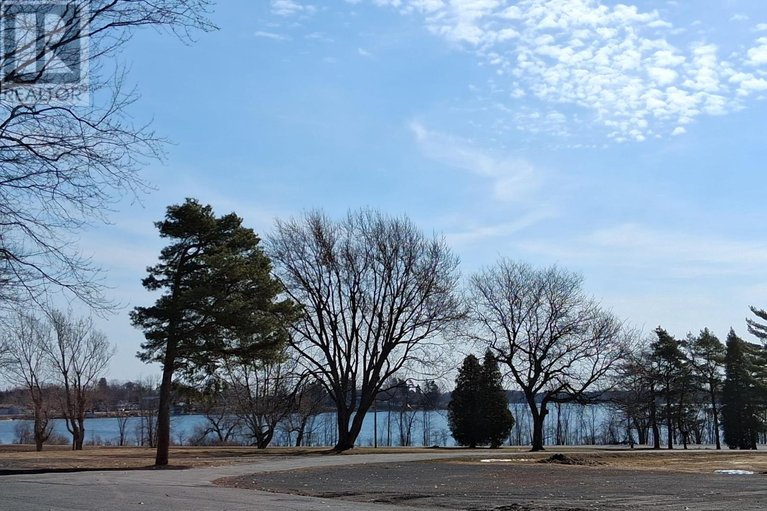 29536081/6731-gilmore-hill-street/south-glengarry-charlottenburgh-twp/south-glengarry/ontario/K6H7J3_22