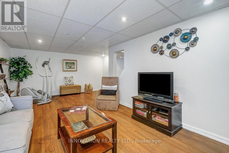 28644741/1645-du-sommet-place/chateauneuf/ottawa/ontario/K1C4Z9_34