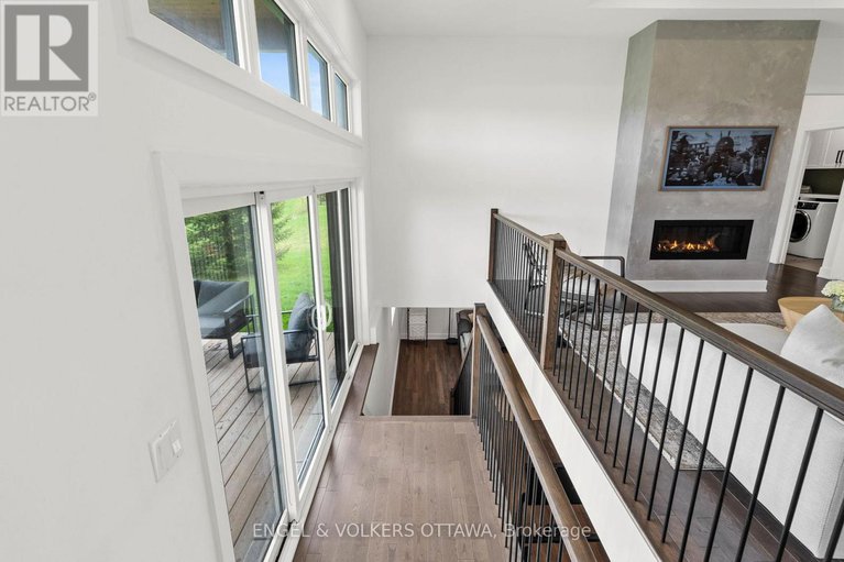 28348062/312-shoreway-drive-drive/greely/ottawa/ontario/K4P0G2_29