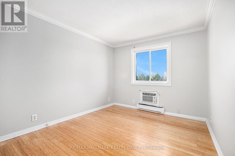 28250970/306-316-savard-avenue/vanier/ottawa/ontario/K1L7S2_9