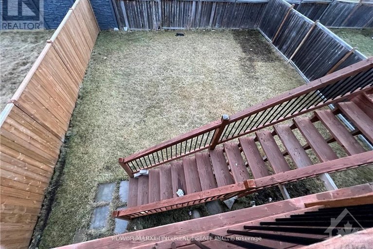 29319586/270-mica-crescent/town-of-rockland/clarence-rockland/ontario/K4K0E2_27