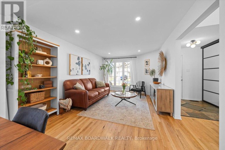 29650202/1715-teakdale-avenue/chapel-hill/ottawa/ontario/K1C6M8_20