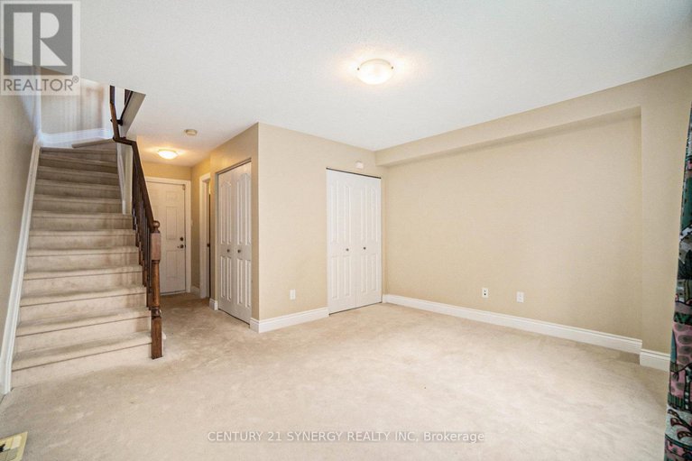 28639887/155-scout-street/central-park/ottawa/ontario/K2C4E2_17