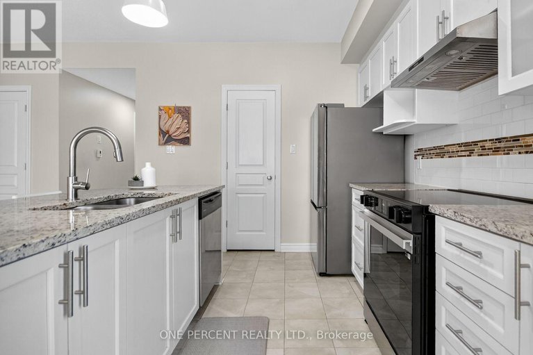 29000220/f-66-tipperary-private/longfields/ottawa/ontario/K2J2T3_14