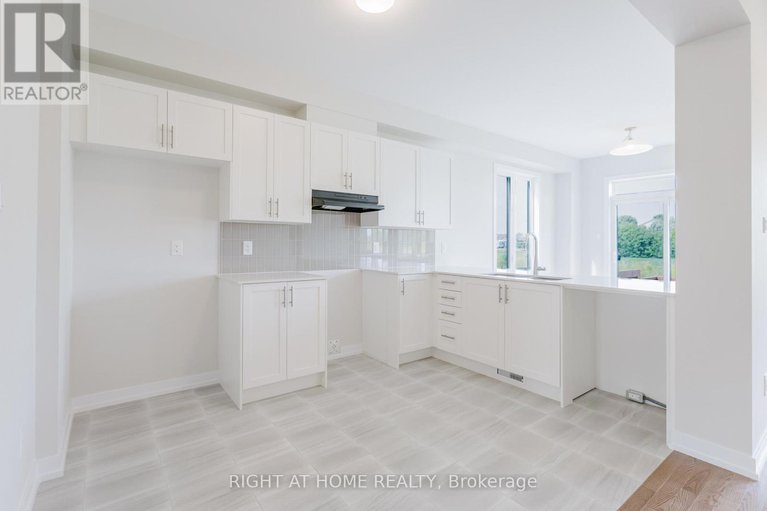 28674479/2046-postilion-street/richmond/ottawa/ontario/K0A2Z0_12