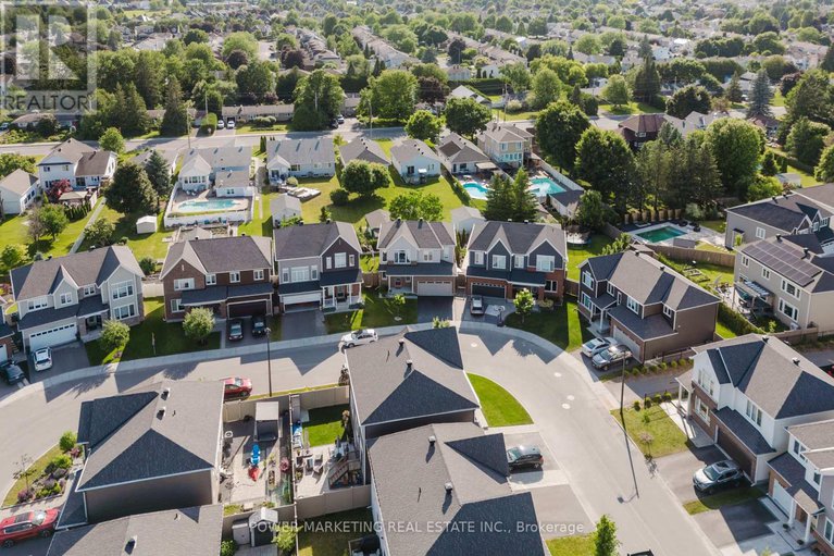 28585318/526-ponthieu-circle/orleans-village/ottawa/ontario/K1W0N4_37