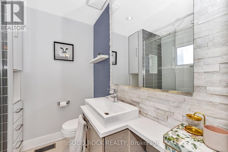 28475185/292-currell-avenue/westborohampton-park/ottawa/ontario/K1Z7J6_15