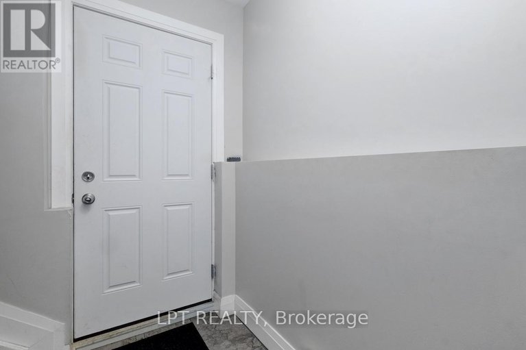 28586260/319-glynn-avenue/overbrookcastle-heights/ottawa/ontario/K1K1R9_34