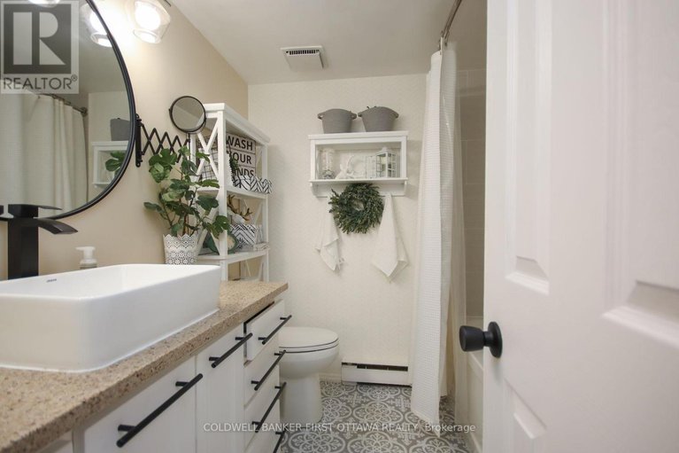 28331293/a-6702-jeanne-darc-boulevard-n/orleans-wood/ottawa/ontario/K1C6E9_29
