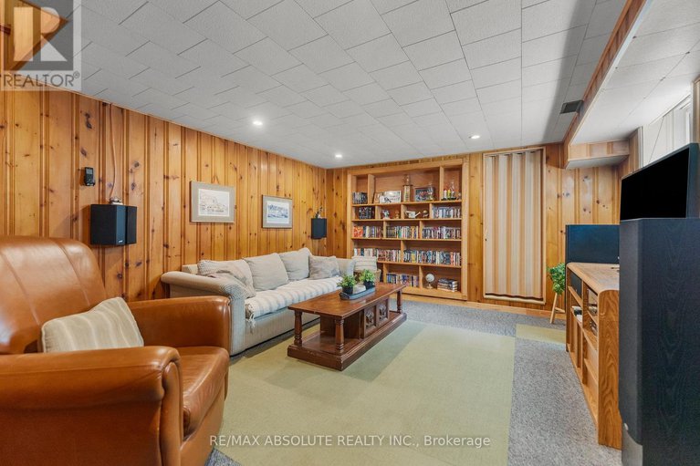 28590613/8-river-road/mcnabbraeside-twps/mcnabbraeside/ontario/K7S1R3_25