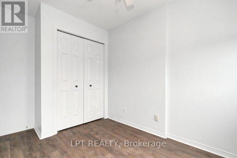 29667903/30-204-briston-private/hunt-club-park/ottawa/ontario/K1G5P8_22