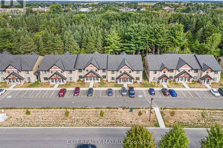 28838051/210-83-st-moritz-terrace/embrun/russell/ontario/K0A1W0_21
