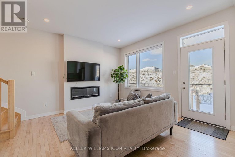 29176700/1899-haiku-street/half-moon-bay/ottawa/ontario/K2J6W8_16