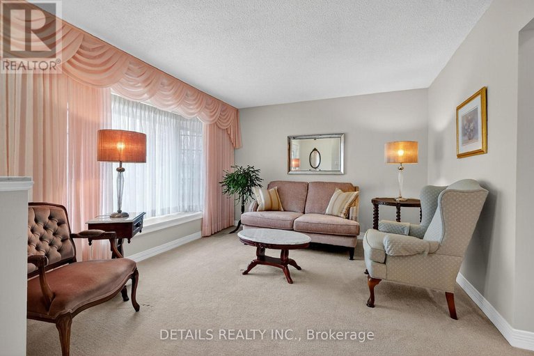 29077248/1031-connaught-avenue/queensway-terrace-north/ottawa/ontario/K2B5N2_7