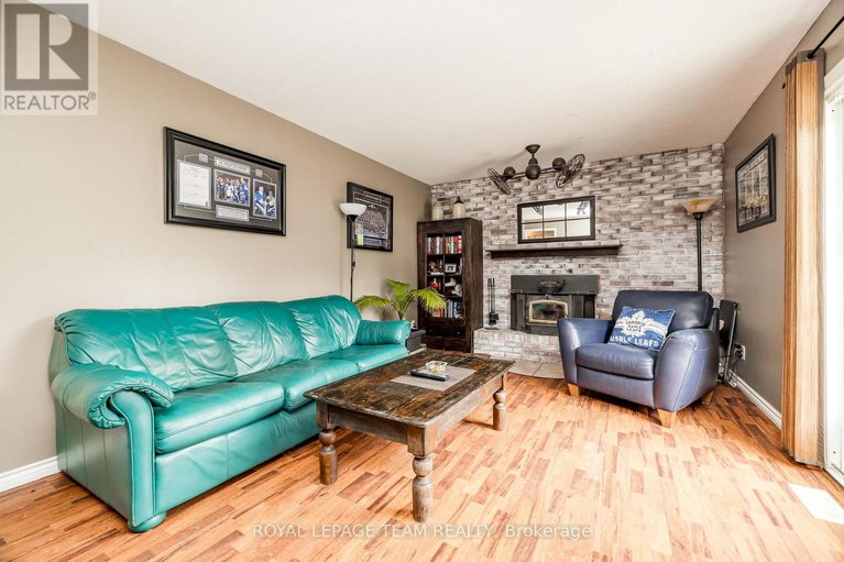 28858996/23-butterfield-road/munster/ottawa/ontario/K0A3P0_16