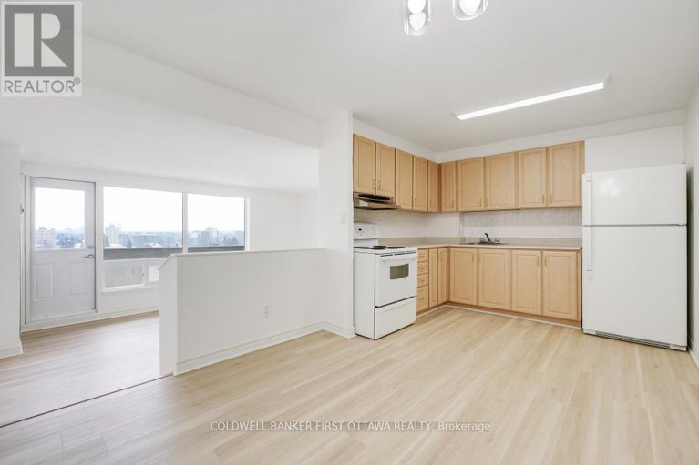 29326516/1107-1100-ambleside-drive/woodroffe/ottawa/ontario/K2B8G6_7