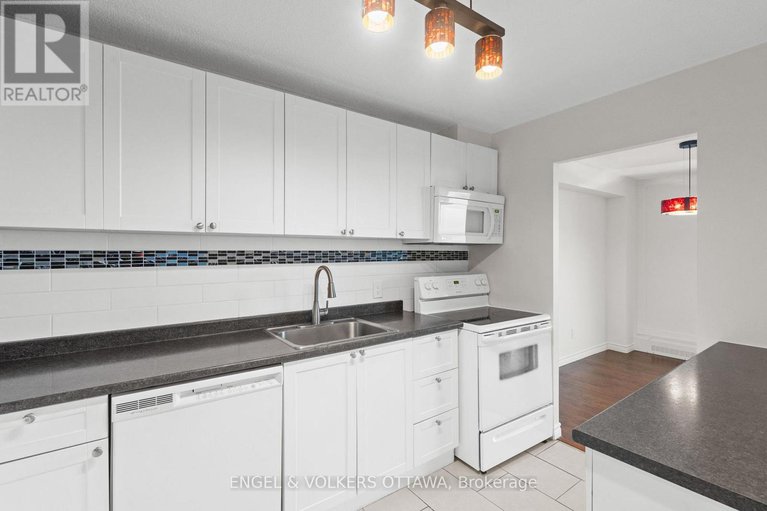 29091288/2001-665-bathgate-drive/carson-meadows/ottawa/ontario/K1K3Y4_12