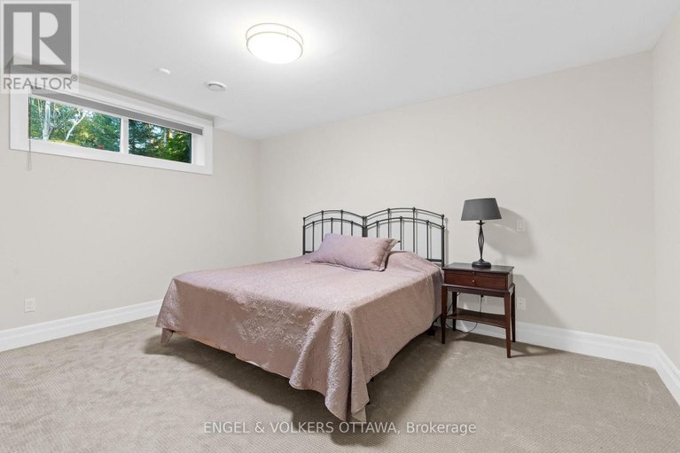 28341949/1408-blackhorse-court/manotick-east-to-manotick-station/ottawa/ontario/K4M0A6_46