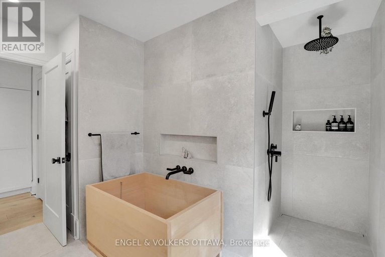 29380841/597-maclaren-street/ottawa-centre/ottawa/ontario/K1R5K8_31