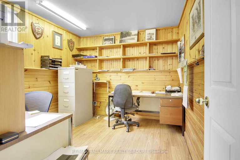 28655668/1721-carsonby-road-e/manotick-south-to-roger-stevens/ottawa/ontario/K0A2E0_39