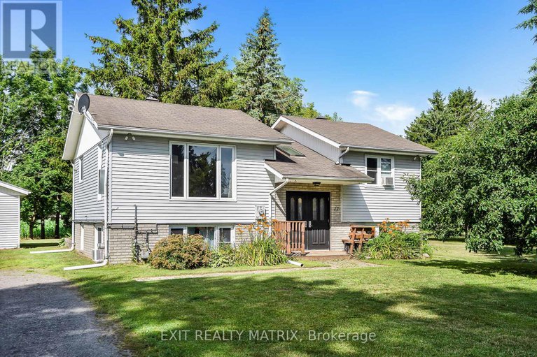28587958/17-casselman-street/finch/north-stormont/ontario/K0C1K0_2