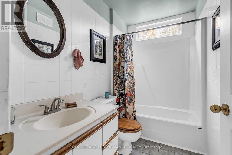 29148210/3781-delorme-crescent/north-glengarry-kenyon-twp/north-glengarry/ontario/K0C1A0_23