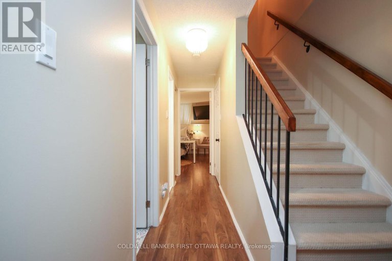28331293/a-6702-jeanne-darc-boulevard-n/orleans-wood/ottawa/ontario/K1C6E9_28