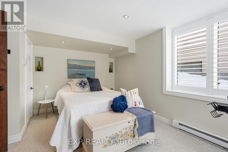 29348527/143-copperwood-street/convent-glen-north/ottawa/ontario/K1C7S1_35