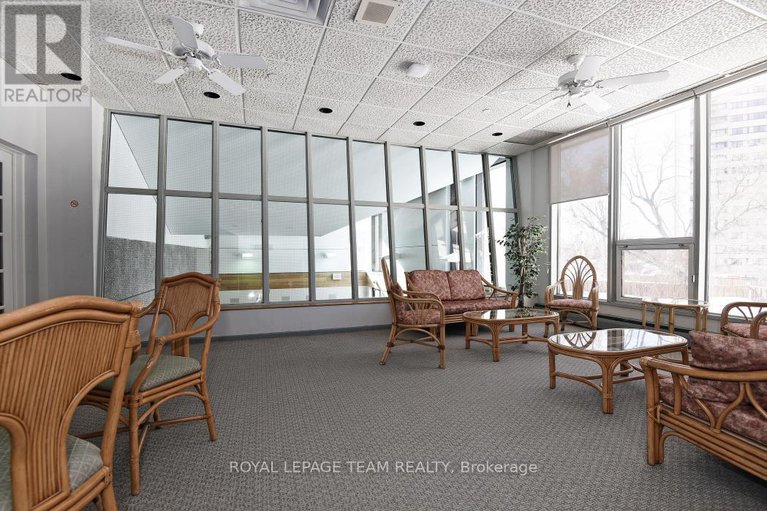 29224788/16-1137-ambleside-drive/woodroffe/ottawa/ontario/K2B8E2_37