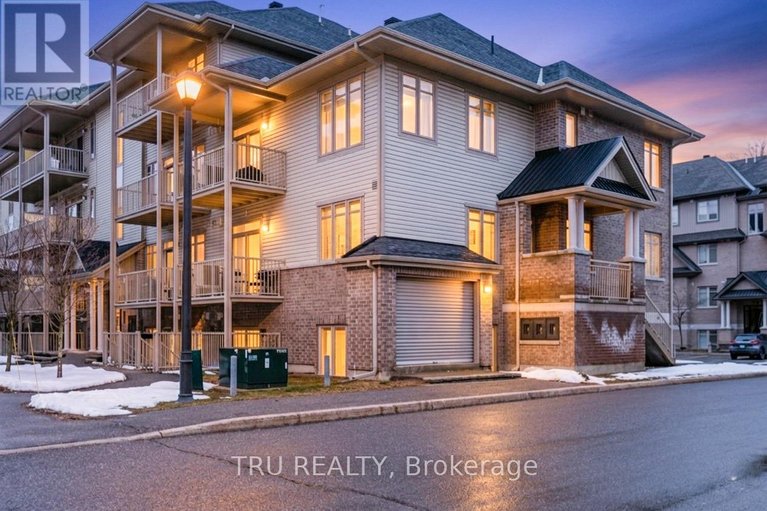 29528254/28-tadley-private/longfields/ottawa/ontario/K2J2T3_2