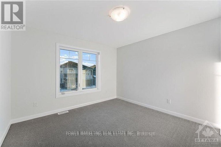 28896980/900-athenry-court/half-moon-bay/ottawa/ontario/K2J7C5_20