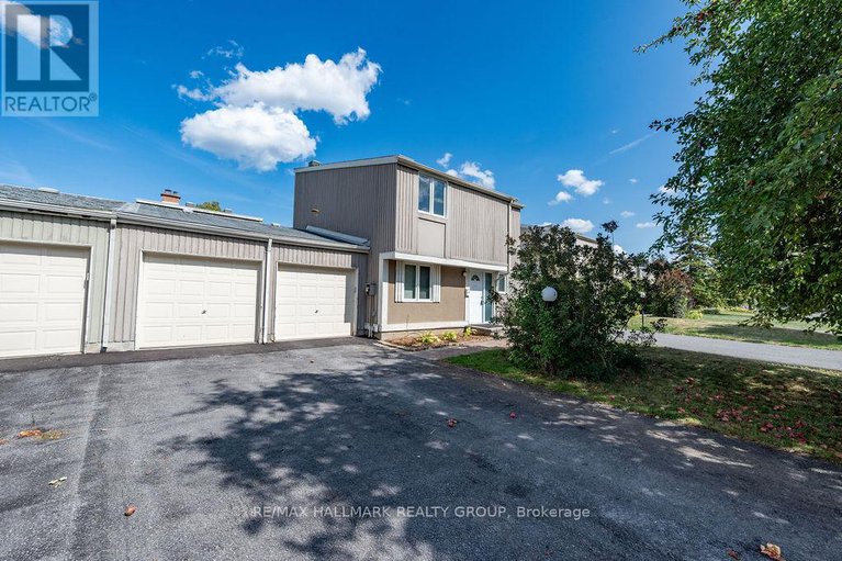 28847637/29d-varley-drive/beaverbrook/ottawa/ontario/K2K1G4_1