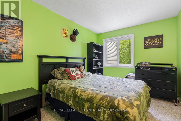 28447984/80-pickwick-drive/cedargrovefraserdale/ottawa/ontario/K2J3E2_19