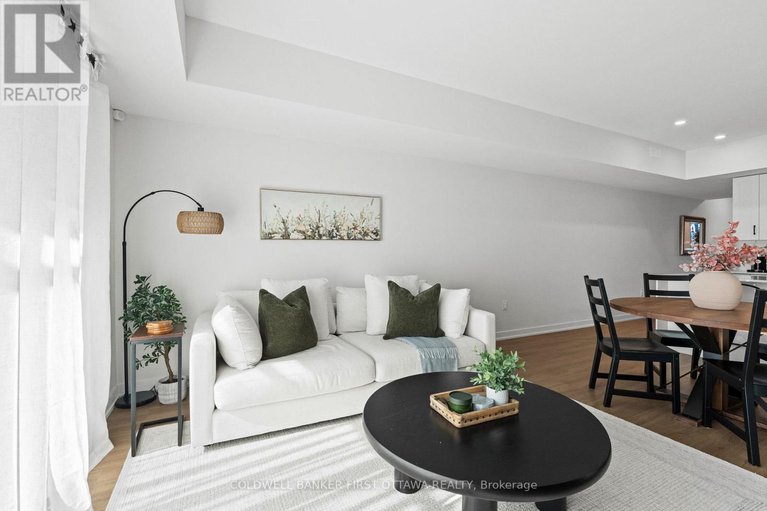 28884338/d-810-roger-griffiths-avenue/katimavik/ottawa/ontario/K2S3A9_16