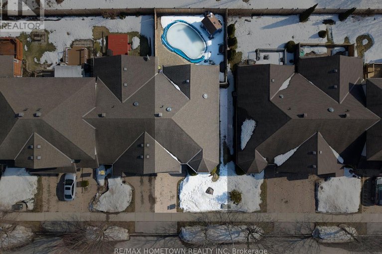 29672154/125-butlers-crescent/brockville/brockville/ontario/K6V7K8_2