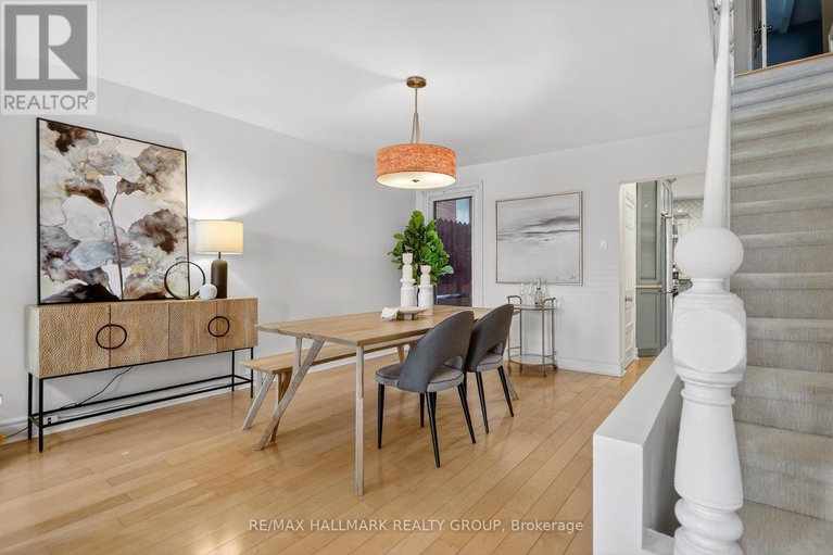 29168534/4-lower-charlotte-street-w/lower-town/ottawa/ontario/K1N8K1_12