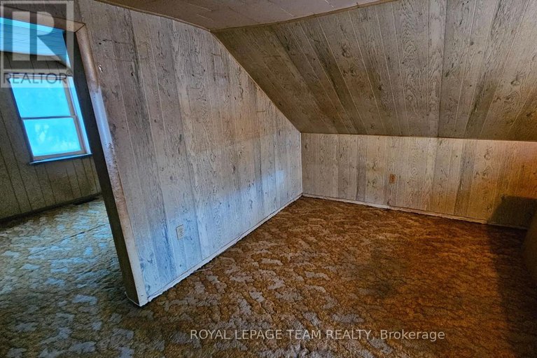28030995/279-water-street/almonte/mississippi-mills/ontario/K0A1A0_18
