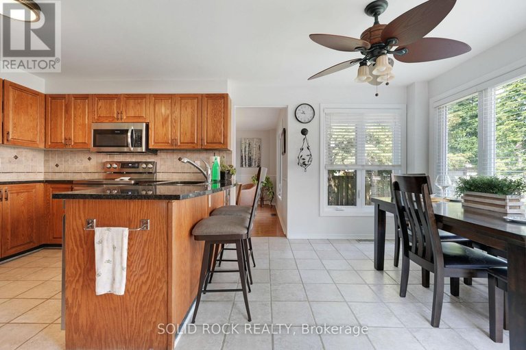 29472800/41-framingham-crescent/cedargrovefraserdale/ottawa/ontario/K2J3J4_12