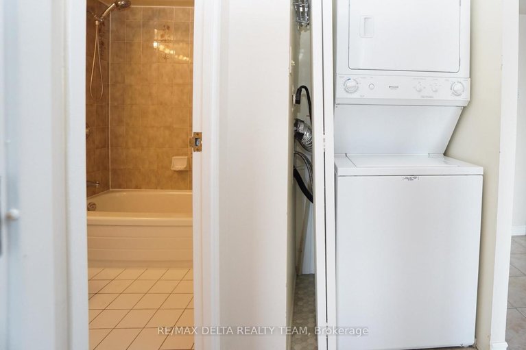 29444416/1506-545-st-laurent-boulevard/viscount-alexander-park/ottawa/ontario/K1K4H9_38