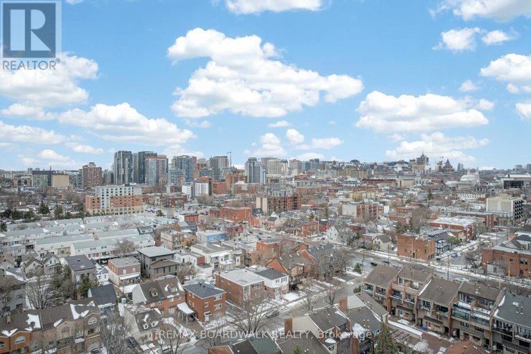 29486780/116-316-bruyere-street/lower-town/ottawa/ontario/K1N0C3_31