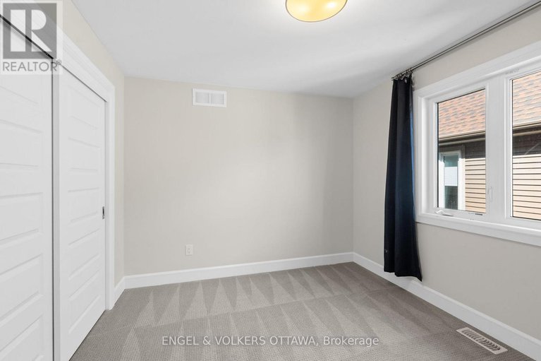 29081106/122-helen-rapp-way/blossom-parkkemp-parkfindlay-creek/ottawa/ontario/K1T0N4_26