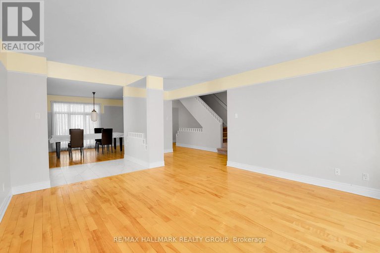 28244394/303-sherwood-drive/civic-hospital/ottawa/ontario/K1Y3W7_10